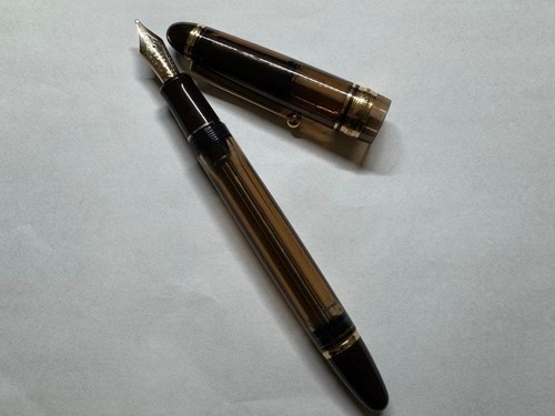 Stylo plume pilot - custom, 823