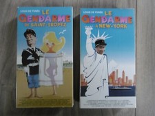 2 K7 VIDEOS - VHS - DE FUNES : LE GENDARME DE ST TROPEZ - LE GENDARME A NEW YORK