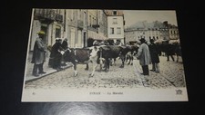 DINAN - AU MARCHÉ - CARTE POSTALE ANCIENNE