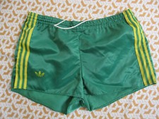 Short Adidas Ventex vert jaune Nantes Vintage satin brillant Polyamide 80'S - 85