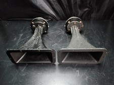 Paire de pilotes et de klaxons