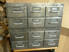 LOT ANCIENS MEUBLES INDUSTRIELS A TIROIRS