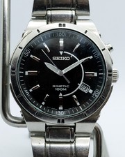 Seiko Kinetic 5M62 Black Dial
