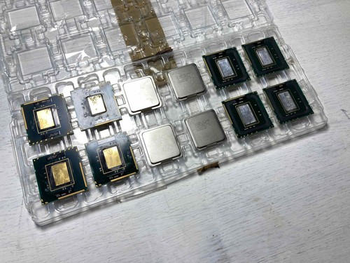 Deux processeurs intel xeon - deux,