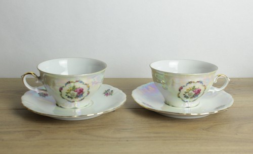 Lot deux tasses café et - tasses,