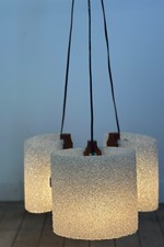 Lustre scandinave en teck et perspex vintage 1960