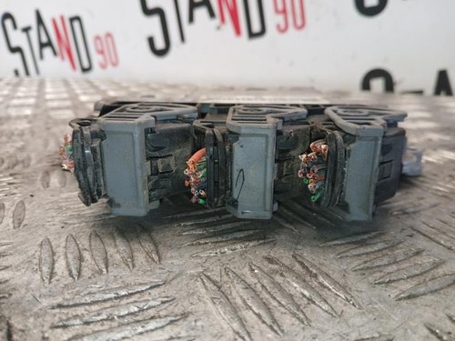 Calculateur moteur renault - calculateur,