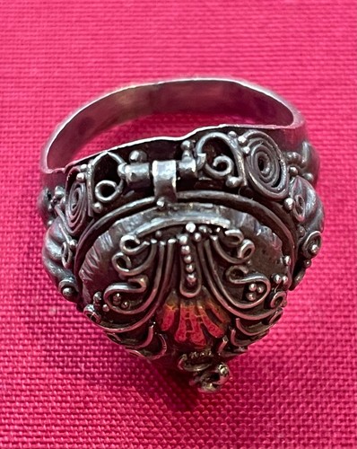 Ancienne bague poison - bague, à