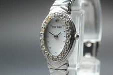 " EXC+ 5 Yuki Torii Noevir U101MN Coque Cadran Pierre Chaton Argent Montre Japon