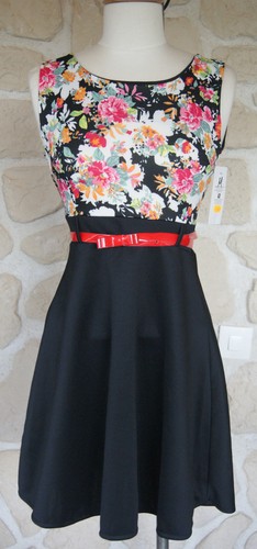 Robe noire floral neuve - floral,