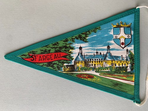 Fanion saint fargeau yonne - saint,