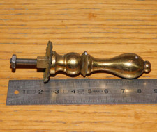 vintage POIGNEE en METAL de