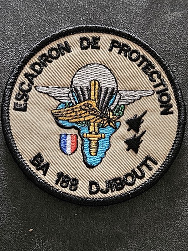 écusson patch militaire