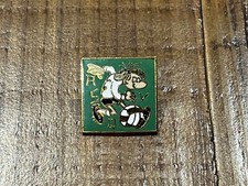 PINS PIN FOOT FOOTBALL GASTON