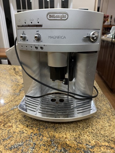 Delonghi magnifica esam 3300 - delonghi,