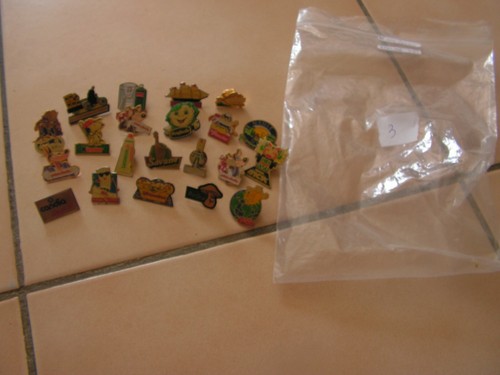 Lot pins theme - lot,