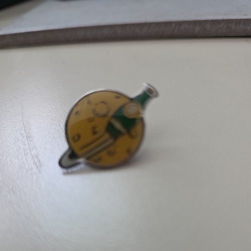 Pin perrier - pin's,