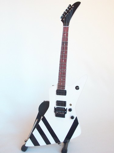 Guitare miniature explorer - explorer, 90