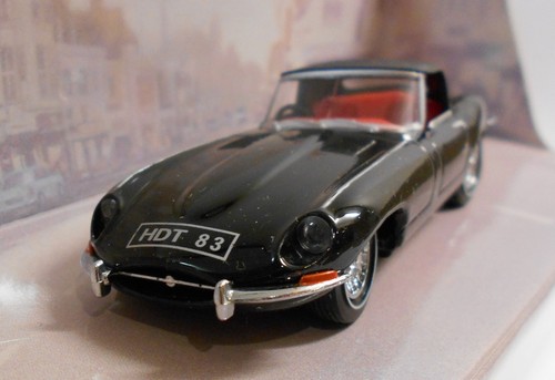 Dinky scale diecast - dinky, model