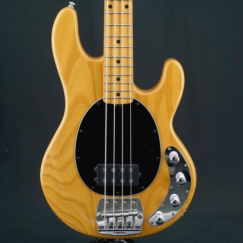 Musicman stingray used - musicman,