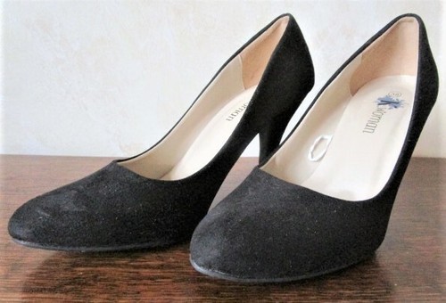 Chaussures ESCARPIN noir daim