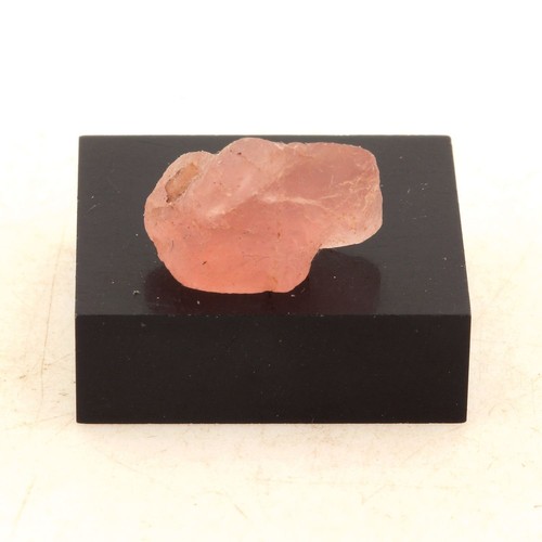 Fluorite rose 96 ct - rose.,