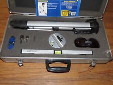 CASTO  Niveau à bulle laser avec pied 40 cm