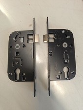 Serrure à larder - axe à 50 mm - pour cylindre européen 