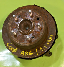 Moyeu Arriere Gauche / KIA CEED / 1.6 CRDI / 2009