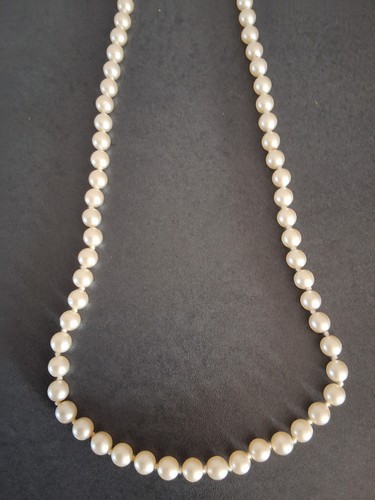 Long collier perles - long, de