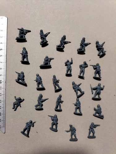German infantry airfix - infantry,