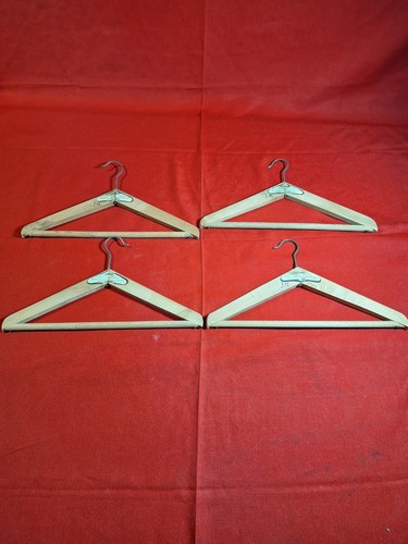 Ancien cintres bois - ancien, en