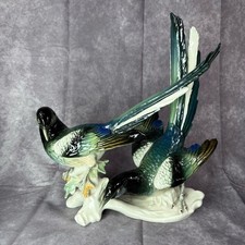 Figurine Karl Ens porcelaine pie ancienne fabriquée en Allemagne pour collect...