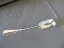 cuillère à œuf en argent