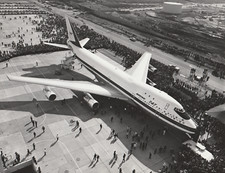 1968  1ere SORTIE DU BOEING 747 ROLL OUT  AVION CIVIL DE LIGNE AVIATION 25 X 21