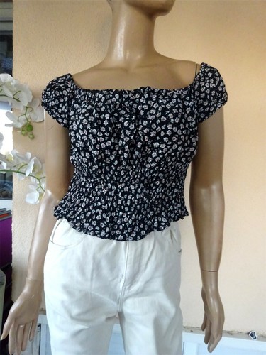 Top haut noir fleuri liberty - fleuri,
