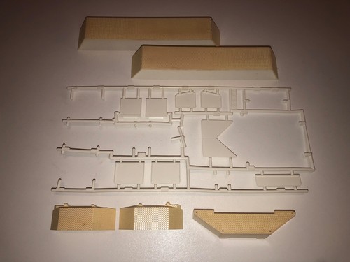 Revell grappe de pièces - 1/25,