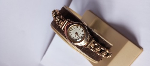 Montre ancienne mécanique