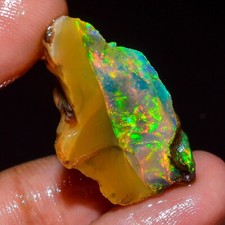 Opale éthiopienne naturelle