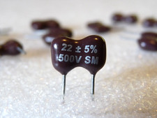 2x 22pF 500V 5% Condensateur