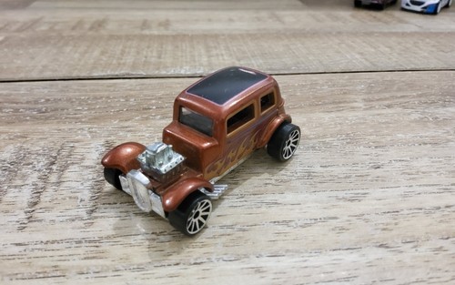 Ford hot rods - 32,