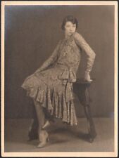 Mode. Robe vers 1925. Tirage d'époque.