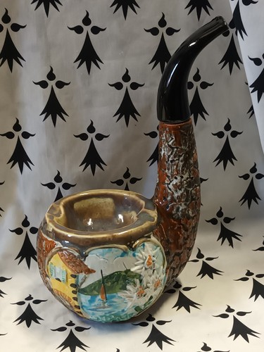 Flacon céramique forme - , pipe