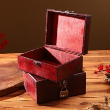 Ancienne boîte de rangement