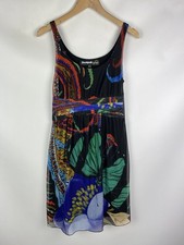 Robe sans manches surimprimée