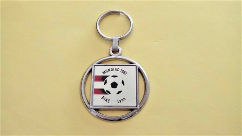 Ancien porte clés renault - porte,