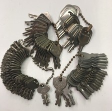 Portfolio Briefcase Keys Franzen Presto Wear Best Cheney Crest Lock Co Key