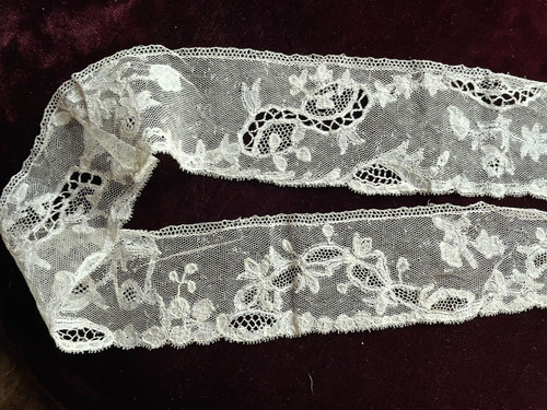 Volant dentelle ancienne - de,