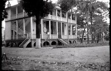Afrique maison coloniale - Ancien négatif photo an. 1930