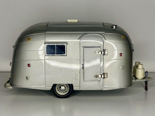 Airstream motorcity - 1/18,